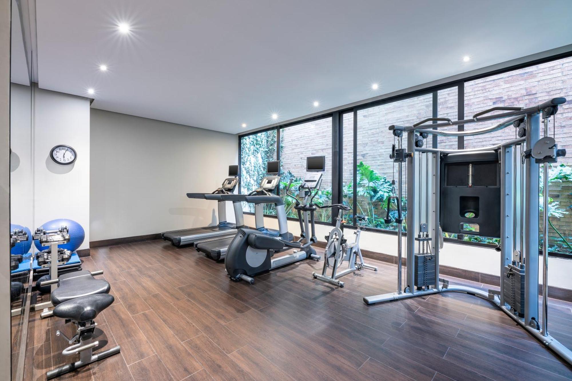 Hotel 93 Luxury Suites By Preferred Μπογκοτά Εξωτερικό φωτογραφία