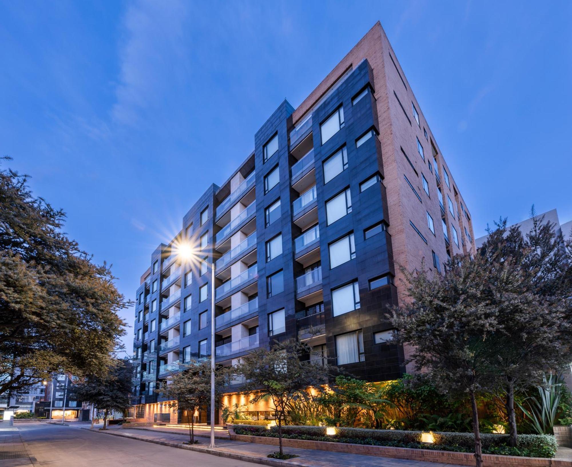 Hotel 93 Luxury Suites By Preferred Μπογκοτά Εξωτερικό φωτογραφία